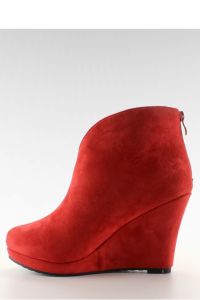 BOTKI NA KOTURNIE Z WYCIĘCIEM 6191 RED