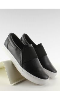 TRAMPKI SLIP-ON Z GUMĄ NB72P black