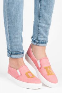 SLIP ONY Z NASZYWKAMI Różowy CNBK1720603RO