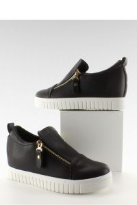 TRAMPKI NA UKRYTYM KOTURNIE 8-7 BLACK