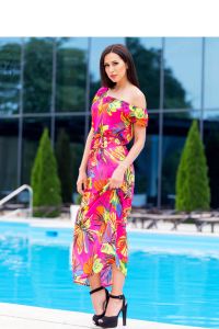 Kolorowa sukienka o długości maxi MM1124 Pink