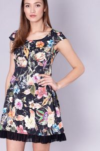 Sukienka Model Matera 6774 Black/Flowers
